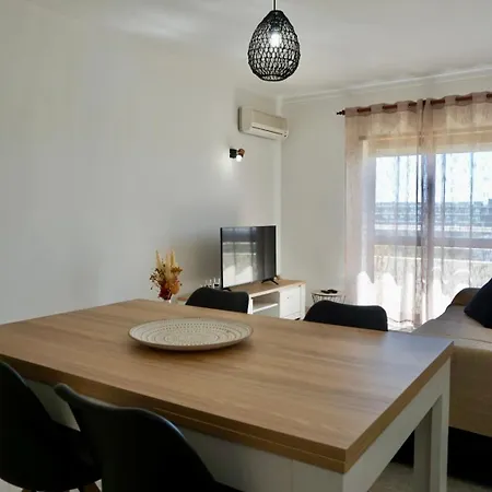 Cozy Retreat - Sunset Balcony, Wi-fi & Ac * Alvor
