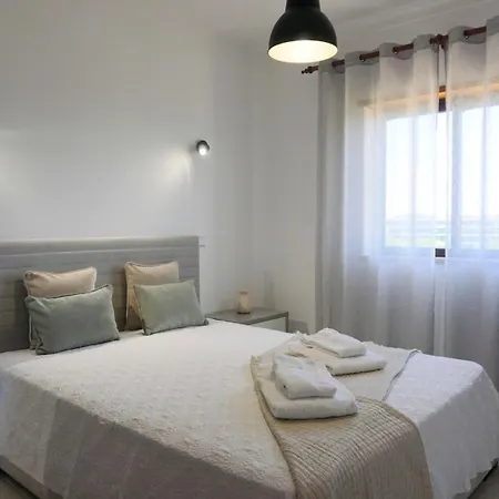 Apartament Sunny In - Balcony, Sunset, Dishwasher, Ac & Wi-fi Alvor